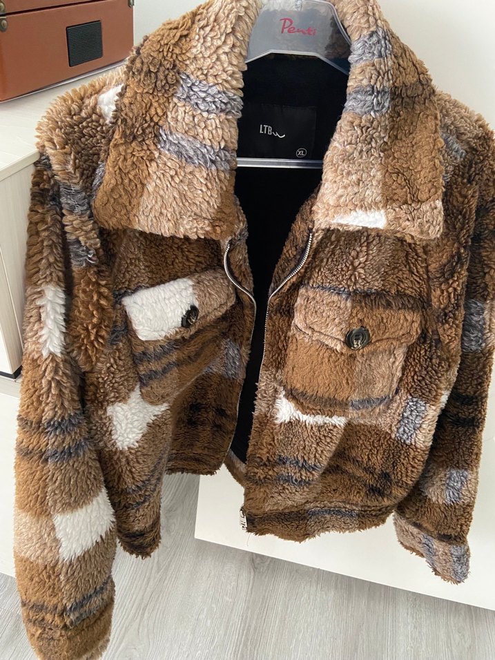 Kahverengi Peluş Kadın Ceket LTB - Görsel 3
