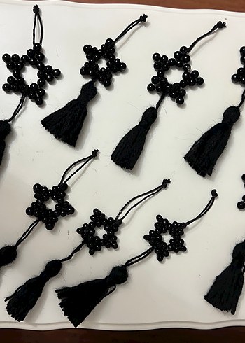 Siyah Püsküllü Örgü Gotik Anahtarlık Aksesuar - Görsel 2