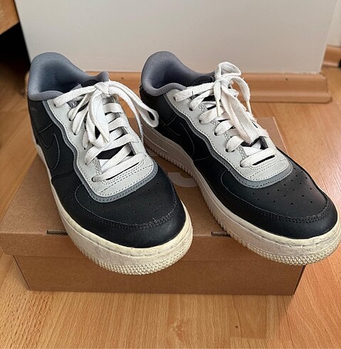 Nike Air Force ayakkabı