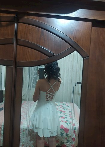 Mini Beyaz Düğün Elbisesi - Görsel 2