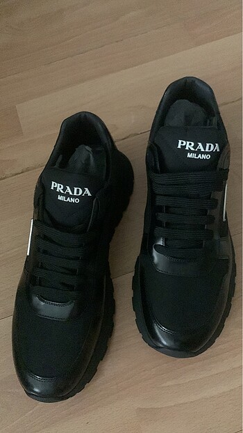 44 Beden Prada