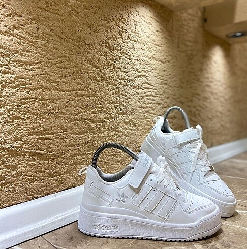 38 Beden Adidas form low yeni etiket ürün