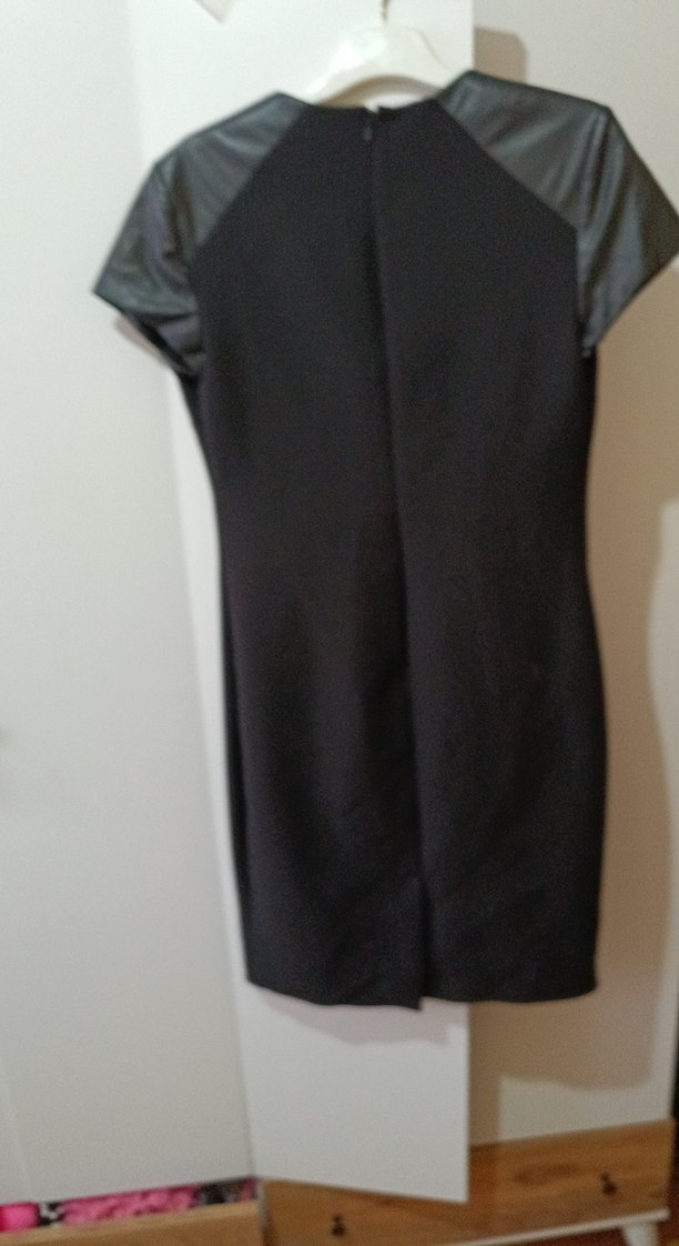 Kısa Kollu Siyah Midi Elbise - Görsel 3