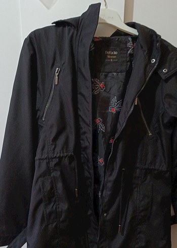 Siyah Fermuarlı Kadın Trençkot - Görsel 2