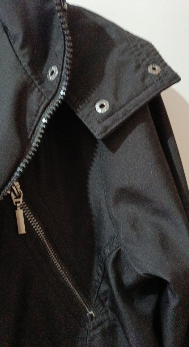 Siyah Fermuarlı Kadın Trençkot - Görsel 5