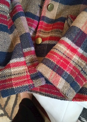 Düğmeli Çok Renkli Midi Yün Kadın Kaban - Görsel 6