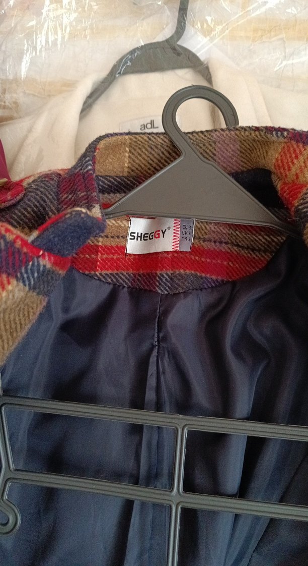 Düğmeli Çok Renkli Midi Yün Kadın Kaban - Görsel 3