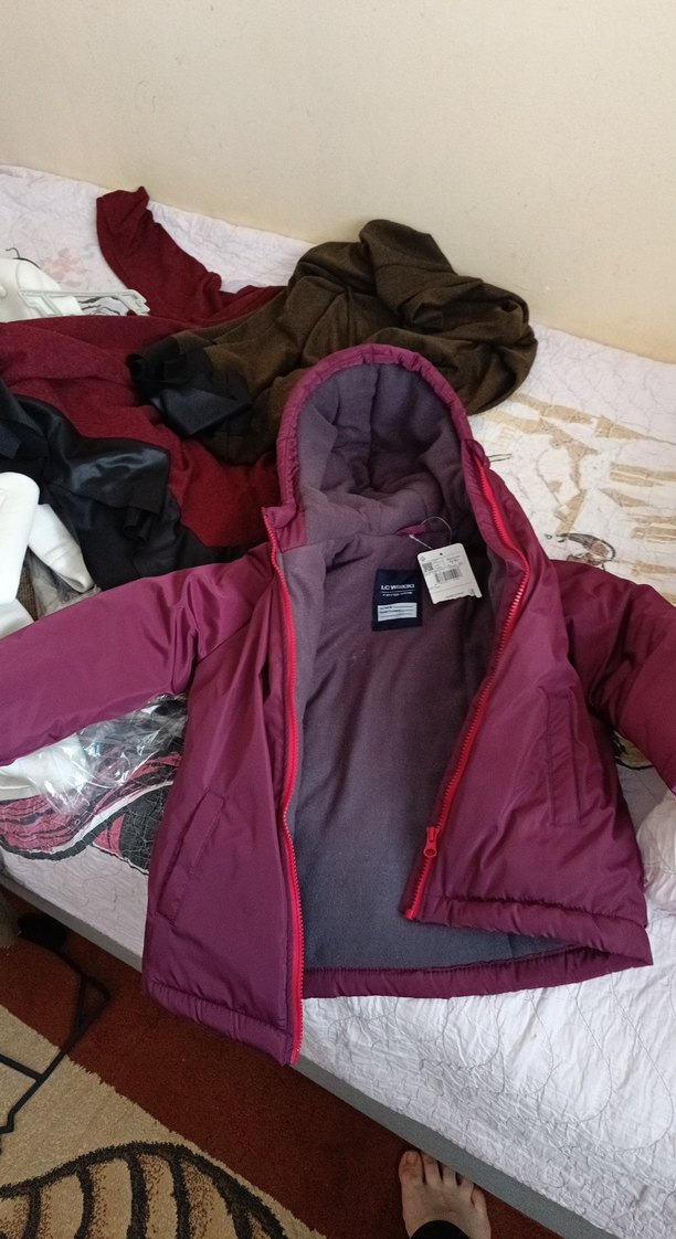 Bordo Kapüşonlu Kadın Çocuk Kışlık Mont beden 7 yaş - Görsel 4