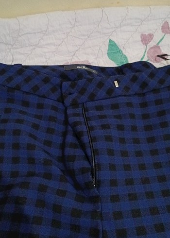 Kadın Mavi Pilili Regular Fit Kumaş Pantolon - Görsel 3