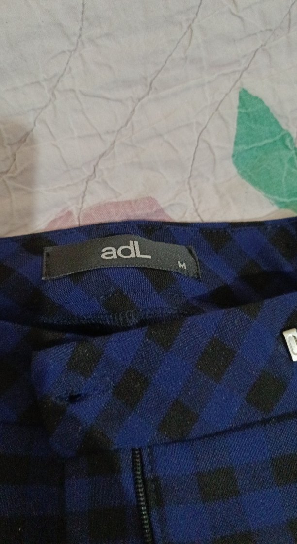 Kadın Mavi Pilili Regular Fit Kumaş Pantolon - Görsel 4