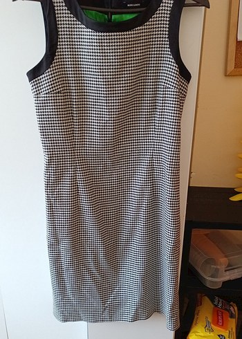 Gri Kareli Midi Kolsuz Elbise - Görsel 2