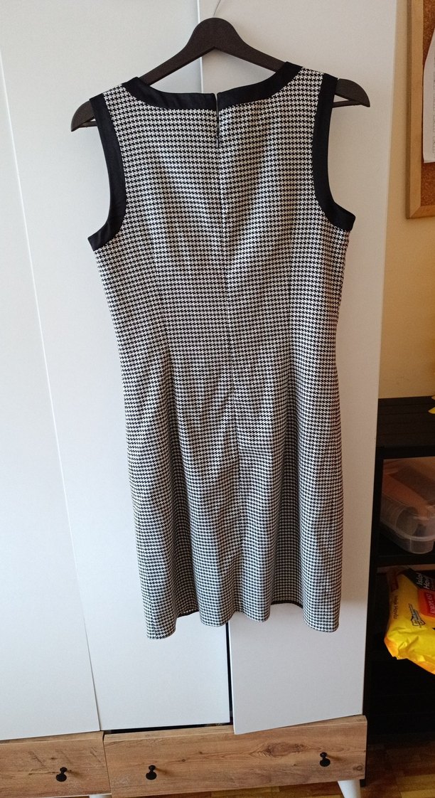 Gri Kareli Midi Kolsuz Elbise - Görsel 5