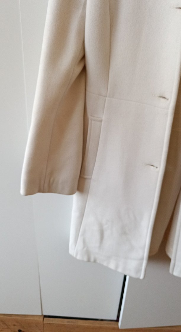 Beyaz Düğmeli Midi Kaban - Görsel 5