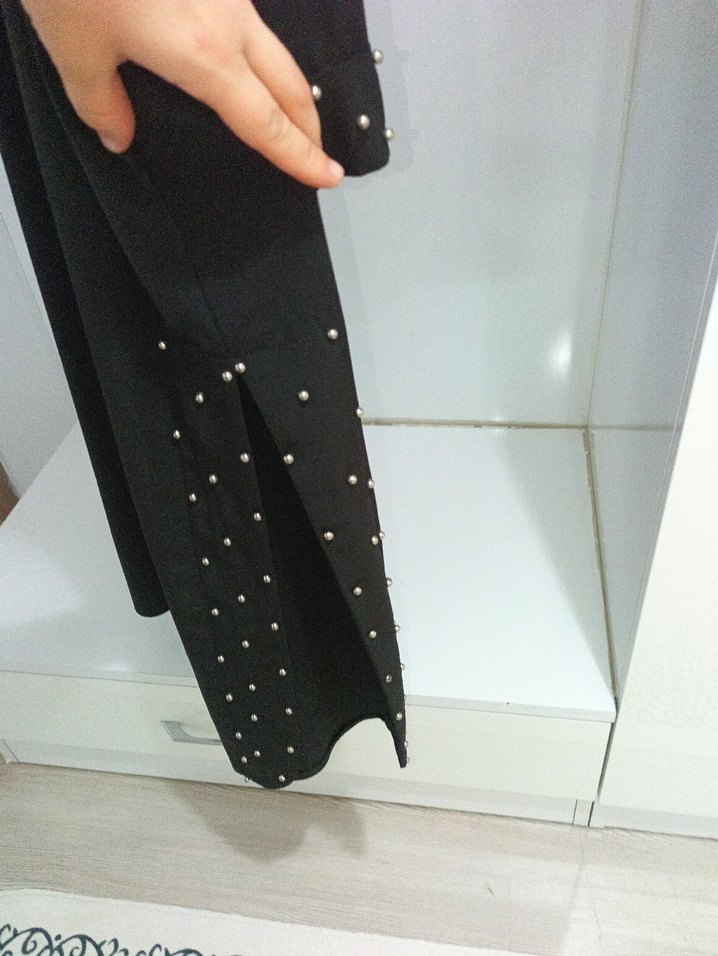 Siyah Uzun Kollu Dökümlü tunik - Görsel 2