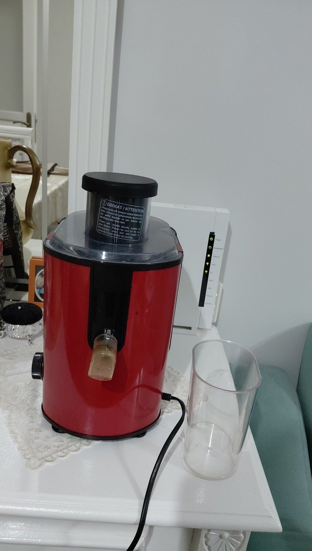 Sinbo 1000W Katı Meyve Sıkacağı S3143 Kırmızı - Görsel 3