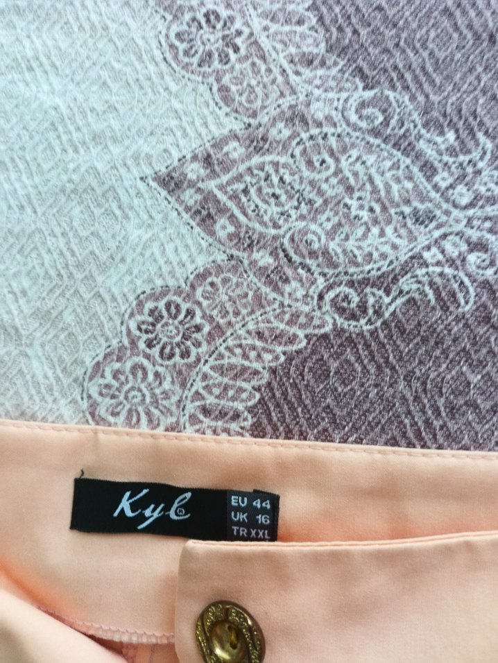 Bej Kadın Pilili Salaş Kumaş Pantolon - Görsel 3