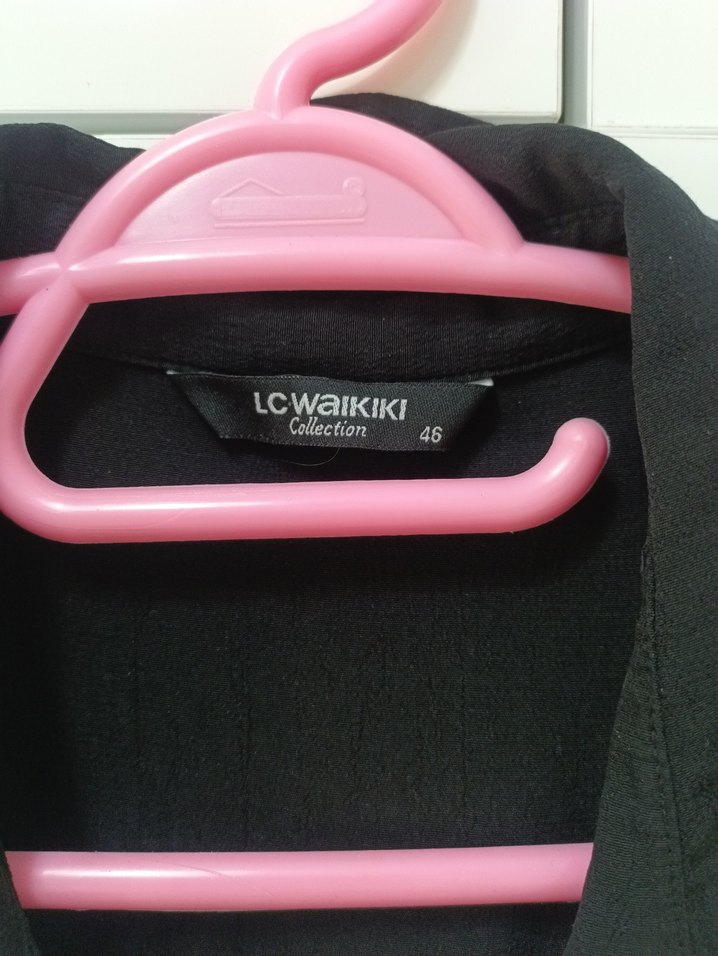 Siyah Düğmeli Kadın Midi Gömlek - Görsel 3