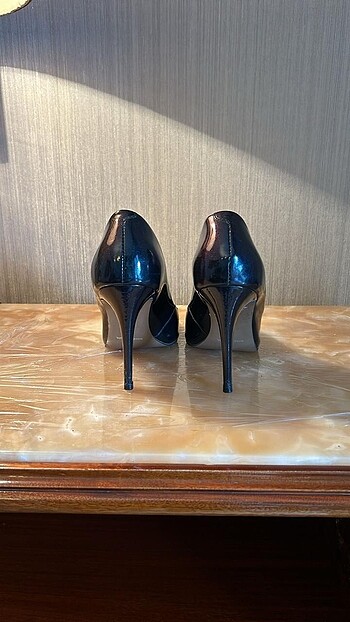40 Beden lacivert Renk CARVELA İTALYAN TOPUKLU AYAKKABI
