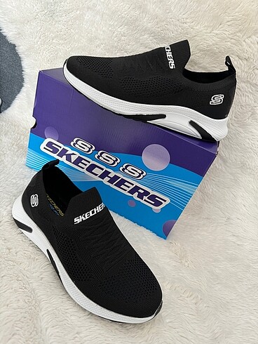 ERKEK SKECHERS BAĞCIKSIZ MODEL