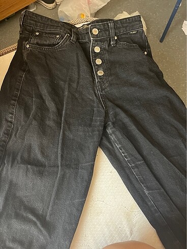 Mavi Jeans siyah yüksek belli mom jeans