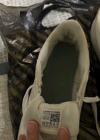 38 Beden Beyaz Bağcıklı Adidas Kadın Spor Ayakkabı