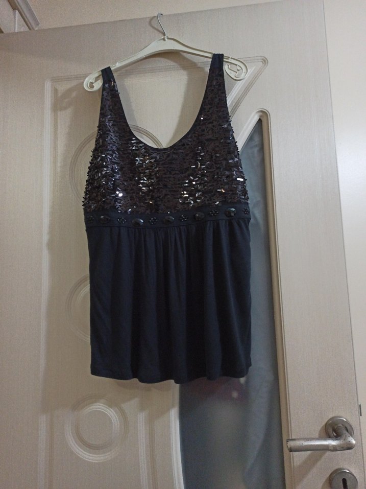 Siyah Pul Detaylı Mini Kadın Atlet - Görsel 5