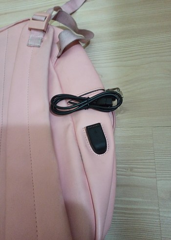 Pembe Deri Kadın Sırt Çantası - Görsel 5