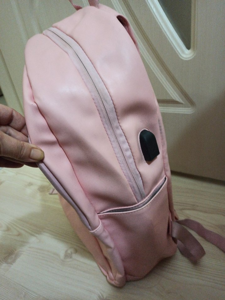 Pembe Deri Kadın Sırt Çantası - Görsel 4