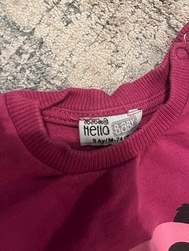 HelloBaby 2 ayrı üst
