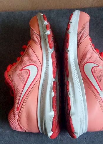 Nike DownShifter 6 Yürüyüş Koşu Ayakkabısı - Görsel 4