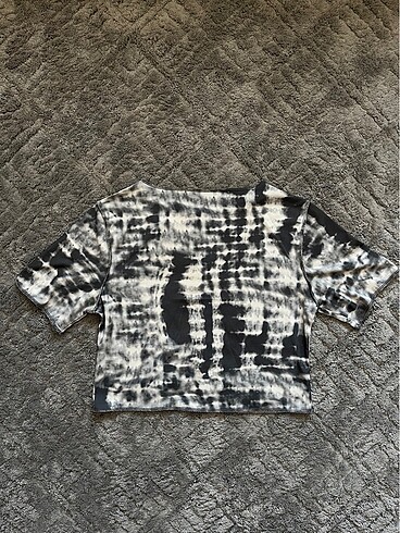 m Beden Batik Crop