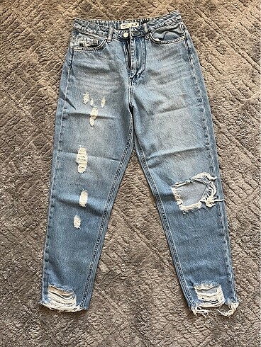 Mom Jean