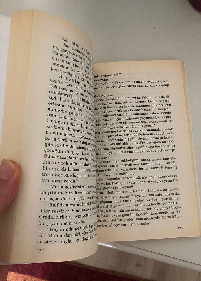 On bir dakika Paulo Coelho roman - Görsel 3