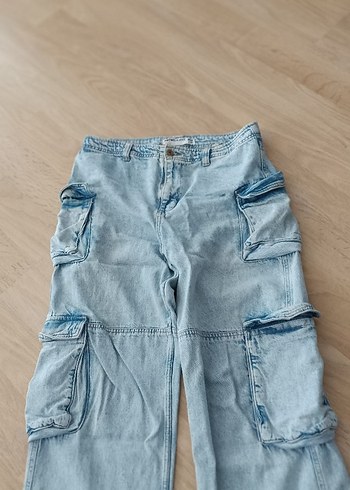 42 Beden mavi Renk yüksek bel Mavi Cep Detaylı Salaş Midi Denim Pantolon