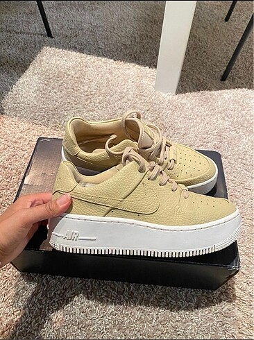 Nike Air Force 1 Sage Low