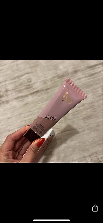 Beden LYS think deep detox mask