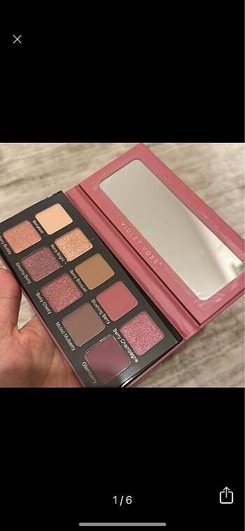 Violet Voss ışıltılı far paleti