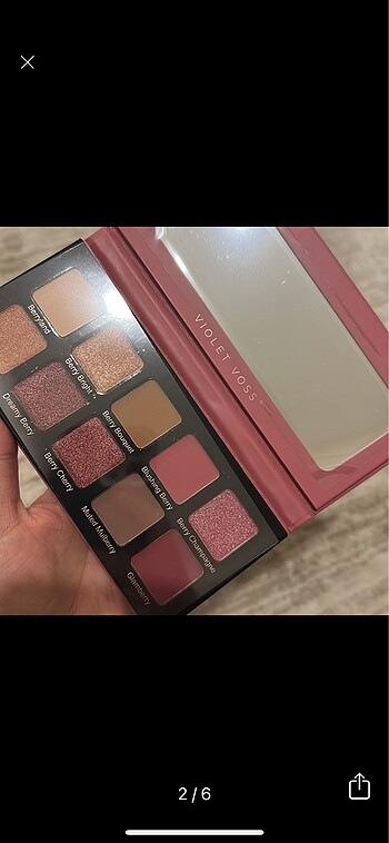 Sephora Violet Voss ışıltılı far paleti