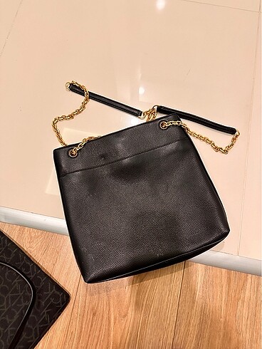  Beden Tory Burch zincirli kol çantası