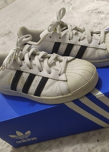 Adidas Super star