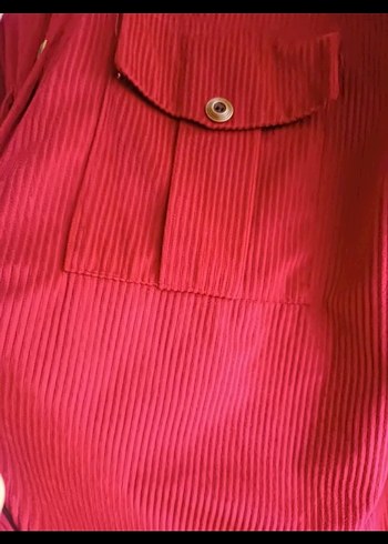 Kırmızı Düğmeli Uzun Kollu Kadın Gömlek - Görsel 2