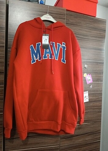 m Beden Mavi sweeat