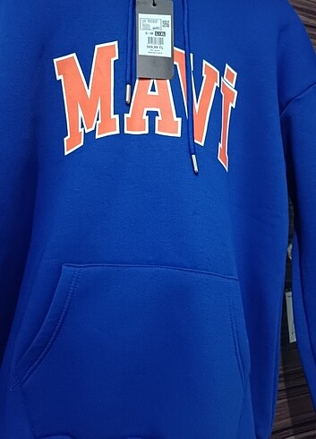 m Beden Mavi sweeat