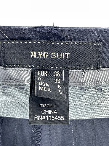 38 Beden siyah Renk Mango Kumaş Pantolon %70 İndirimli.
