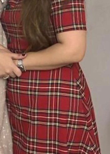 kırmızı elbise - Görsel 7