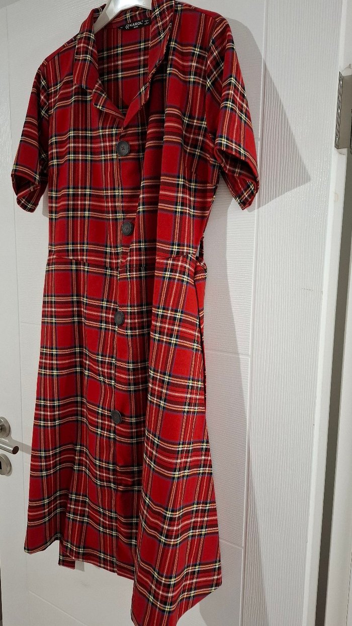 kırmızı elbise - Görsel 3