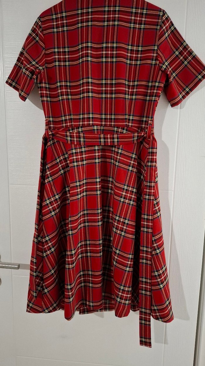 kırmızı elbise - Görsel 5