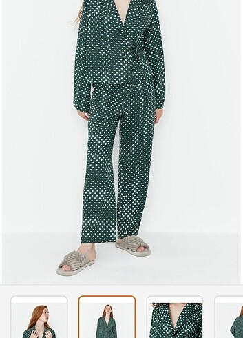 Kruvaze yaka pijama