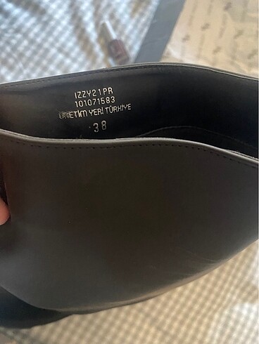 38 Beden siyah Renk Nine west orjinal çekme fermuarsız çizme