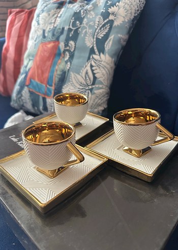 Altın Detaylı Beyaz Kahve Fincanı Seti